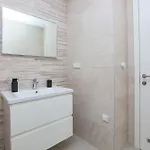 Lejlighed With Parking Space Brodarica - - 24706