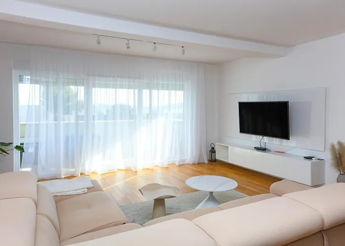 With Parking Space Brodarica, - 24706